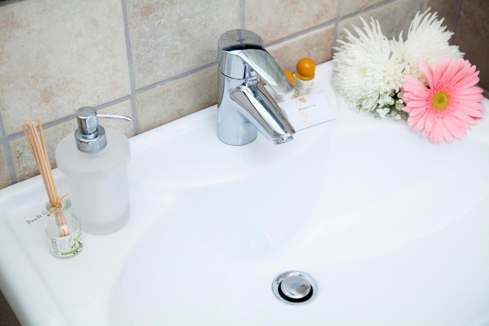 Antiche Volte Bed & Breakfast Catania Bagian luar foto